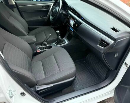 Білий Тойота Королла, об'ємом двигуна 1.6 л та пробігом 87 тис. км за 11750 $, фото 10 на Automoto.ua