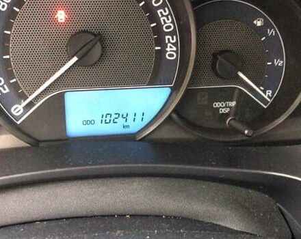 Білий Тойота Королла, об'ємом двигуна 1.6 л та пробігом 105 тис. км за 9370 $, фото 4 на Automoto.ua