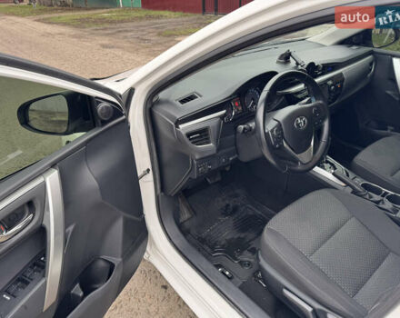 Белый Тойота Королла, объемом двигателя 1.6 л и пробегом 136 тыс. км за 13500 $, фото 8 на Automoto.ua