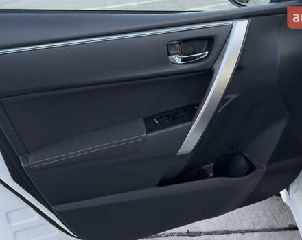 Белый Тойота Королла, объемом двигателя 1.6 л и пробегом 94 тыс. км за 14500 $, фото 44 на Automoto.ua