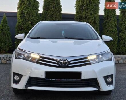 Білий Тойота Королла, об'ємом двигуна 1.6 л та пробігом 122 тис. км за 12000 $, фото 1 на Automoto.ua