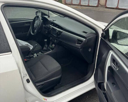 Белый Тойота Королла, объемом двигателя 1.6 л и пробегом 168 тыс. км за 14100 $, фото 10 на Automoto.ua