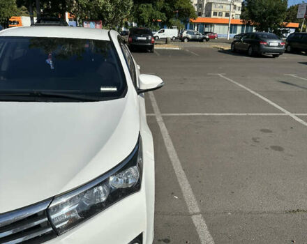 Белый Тойота Королла, объемом двигателя 1.33 л и пробегом 145 тыс. км за 10800 $, фото 5 на Automoto.ua