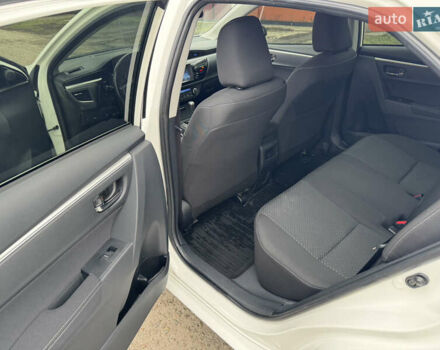 Белый Тойота Королла, объемом двигателя 1.6 л и пробегом 136 тыс. км за 13500 $, фото 9 на Automoto.ua