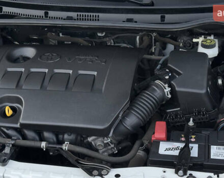 Белый Тойота Королла, объемом двигателя 1.6 л и пробегом 94 тыс. км за 14500 $, фото 65 на Automoto.ua