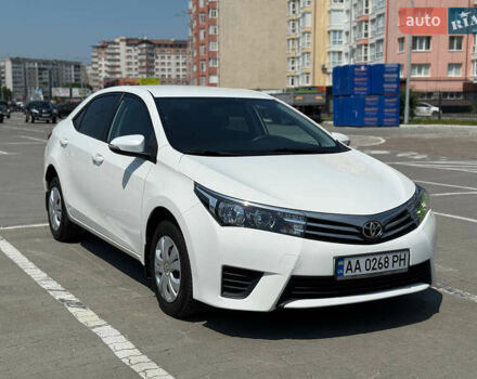 Тойота Королла 2015 у Івано-Франківську на Automoto.ua Білий Тойота Королла, об'ємом двигуна 1.6 л та пробігом 213 тис. км за 11900 $, фото 5 на Automoto.ua