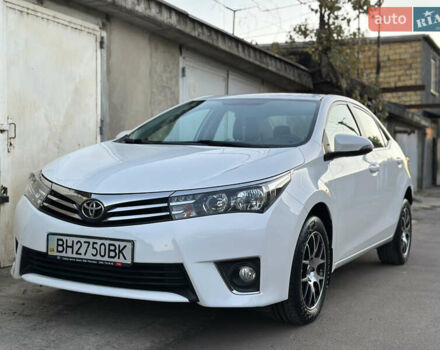 Тойота Королла 2015 в Одессе на Automoto.ua Белый Тойота Королла, объемом двигателя 1.6 л и пробегом 94 тыс. км за 14500 $, фото 15 на Automoto.ua