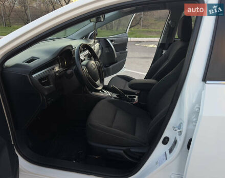 Белый Тойота Королла, объемом двигателя 1.6 л и пробегом 94 тыс. км за 14500 $, фото 34 на Automoto.ua