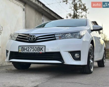 Тойота Королла 2015 в Одессе на Automoto.ua Белый Тойота Королла, объемом двигателя 1.6 л и пробегом 94 тыс. км за 14500 $, фото 17 на Automoto.ua