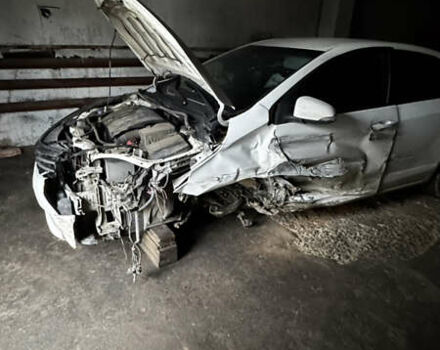 Белый Тойота Королла, объемом двигателя 1.6 л и пробегом 550 тыс. км за 3700 $, фото 2 на Automoto.ua