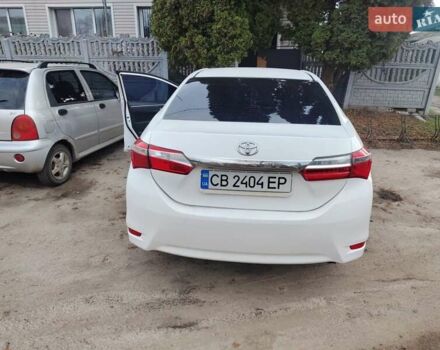 Белый Тойота Королла, объемом двигателя 1.6 л и пробегом 235 тыс. км за 8500 $, фото 5 на Automoto.ua