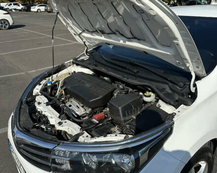 Белый Тойота Королла, объемом двигателя 1.33 л и пробегом 145 тыс. км за 10800 $, фото 27 на Automoto.ua