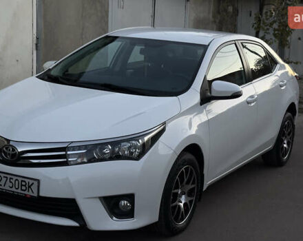 Тойота Королла 2015 в Одессе на Automoto.ua Белый Тойота Королла, объемом двигателя 1.6 л и пробегом 94 тыс. км за 14500 $, фото 12 на Automoto.ua