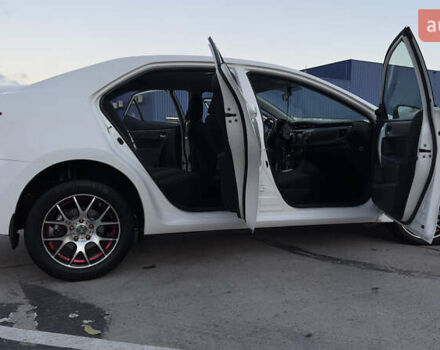 Белый Тойота Королла, объемом двигателя 1.6 л и пробегом 94 тыс. км за 14500 $, фото 56 на Automoto.ua