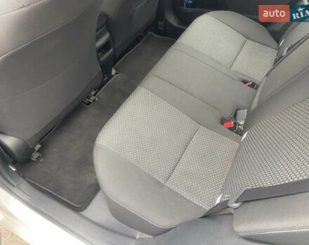 Белый Тойота Королла, объемом двигателя 1.6 л и пробегом 84 тыс. км за 13000 $, фото 7 на Automoto.ua