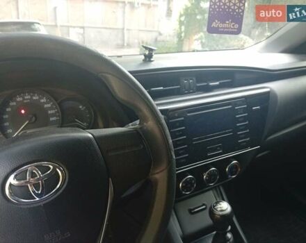 Білий Тойота Королла, об'ємом двигуна 1.6 л та пробігом 113 тис. км за 11700 $, фото 10 на Automoto.ua