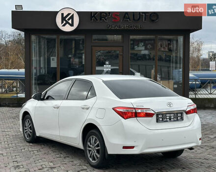 Білий Тойота Королла, об'ємом двигуна 1.6 л та пробігом 41 тис. км за 16250 $, фото 6 на Automoto.ua