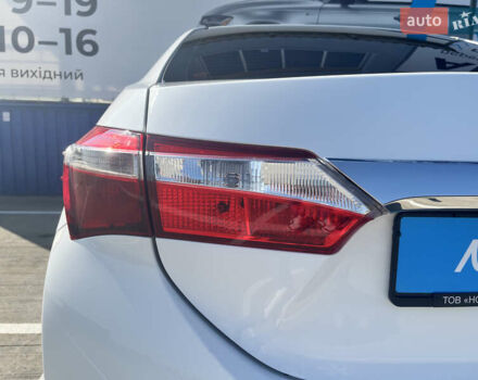 Белый Тойота Королла, объемом двигателя 1.6 л и пробегом 275 тыс. км за 11900 $, фото 20 на Automoto.ua