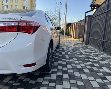 Белый Тойота Королла, объемом двигателя 1.6 л и пробегом 125 тыс. км за 12637 $, фото 2 на Automoto.ua