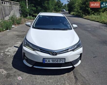 Белый Тойота Королла, объемом двигателя 1.6 л и пробегом 100 тыс. км за 15800 $, фото 3 на Automoto.ua