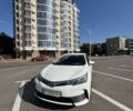 Белый Тойота Королла, объемом двигателя 1.3 л и пробегом 67 тыс. км за 14000 $, фото 1 на Automoto.ua
