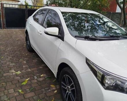 Белый Тойота Королла, объемом двигателя 1.33 л и пробегом 204 тыс. км за 8700 $, фото 1 на Automoto.ua