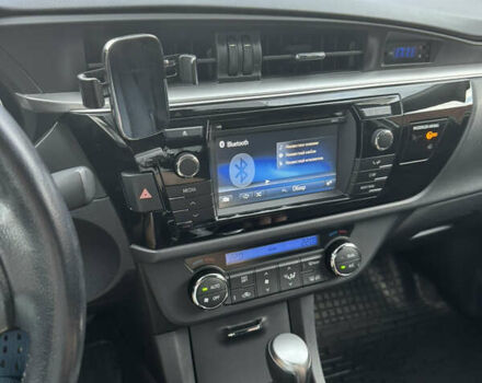 Білий Тойота Королла, об'ємом двигуна 1.6 л та пробігом 117 тис. км за 14000 $, фото 49 на Automoto.ua