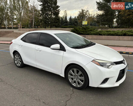Белый Тойота Королла, объемом двигателя 1.8 л и пробегом 145 тыс. км за 10999 $, фото 3 на Automoto.ua