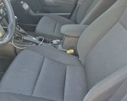 Белый Тойота Королла, объемом двигателя 1.33 л и пробегом 201 тыс. км за 8999 $, фото 6 на Automoto.ua