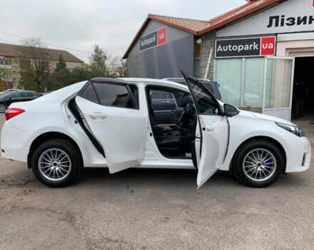 Белый Тойота Королла, объемом двигателя 1.3 л и пробегом 150 тыс. км за 12390 $, фото 8 на Automoto.ua