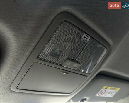 Білий Тойота Королла, об'ємом двигуна 1.6 л та пробігом 41 тис. км за 16250 $, фото 18 на Automoto.ua