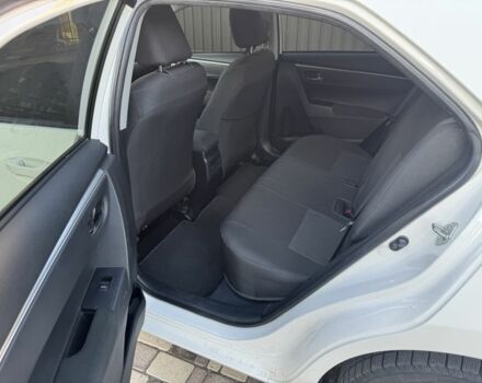 Белый Тойота Королла, объемом двигателя 1.6 л и пробегом 125 тыс. км за 12637 $, фото 17 на Automoto.ua