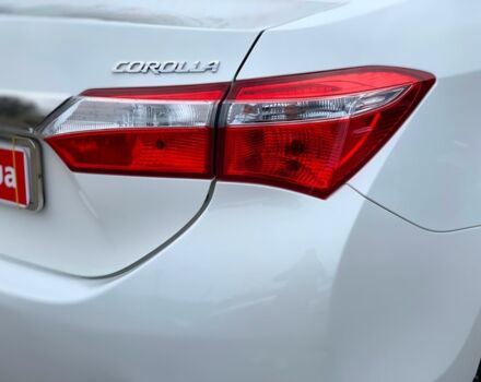 Белый Тойота Королла, объемом двигателя 1.3 л и пробегом 150 тыс. км за 12390 $, фото 34 на Automoto.ua