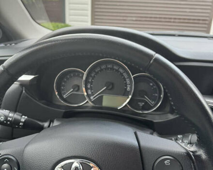Білий Тойота Королла, об'ємом двигуна 1.6 л та пробігом 117 тис. км за 14000 $, фото 45 на Automoto.ua