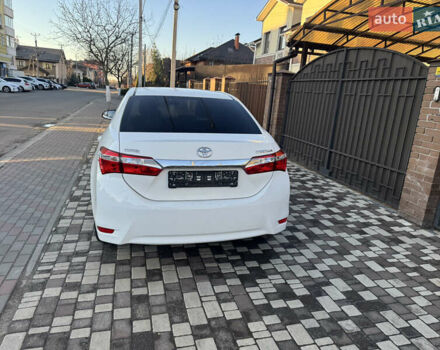 Белый Тойота Королла, объемом двигателя 1.6 л и пробегом 125 тыс. км за 12600 $, фото 2 на Automoto.ua