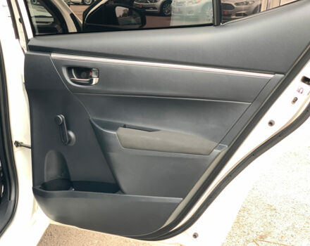 Белый Тойота Королла, объемом двигателя 1.3 л и пробегом 150 тыс. км за 12390 $, фото 29 на Automoto.ua