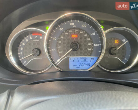 Белый Тойота Королла, объемом двигателя 1.8 л и пробегом 47 тыс. км за 10999 $, фото 16 на Automoto.ua