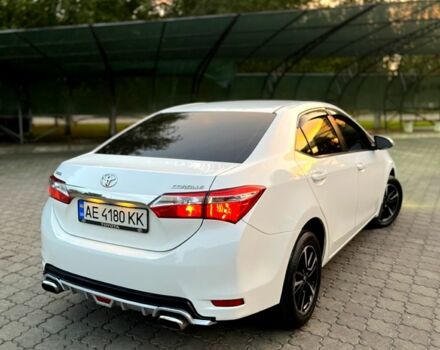 Белый Тойота Королла, объемом двигателя 1.6 л и пробегом 166 тыс. км за 10000 $, фото 1 на Automoto.ua