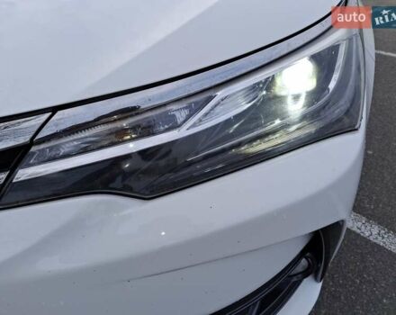 Белый Тойота Королла, объемом двигателя 1.6 л и пробегом 100 тыс. км за 15800 $, фото 14 на Automoto.ua