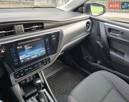 Белый Тойота Королла, объемом двигателя 1.6 л и пробегом 100 тыс. км за 15800 $, фото 22 на Automoto.ua