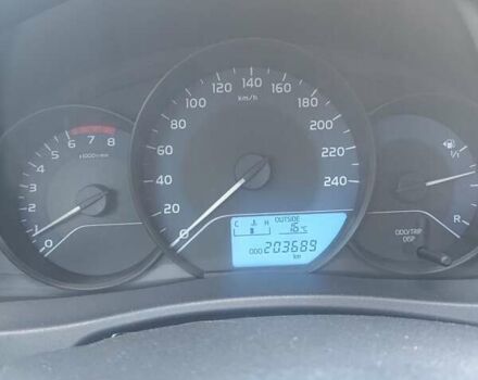 Білий Тойота Королла, об'ємом двигуна 1.6 л та пробігом 203 тис. км за 10000 $, фото 2 на Automoto.ua