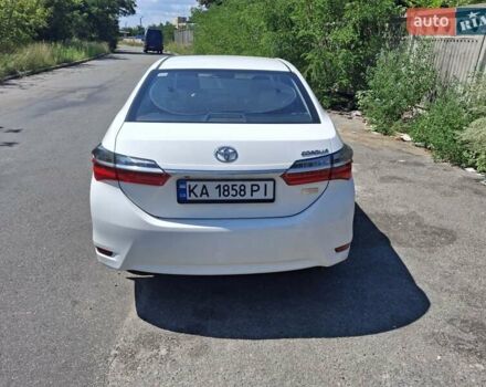 Белый Тойота Королла, объемом двигателя 1.6 л и пробегом 100 тыс. км за 15800 $, фото 1 на Automoto.ua