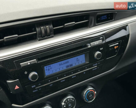 Білий Тойота Королла, об'ємом двигуна 1.6 л та пробігом 41 тис. км за 16250 $, фото 16 на Automoto.ua