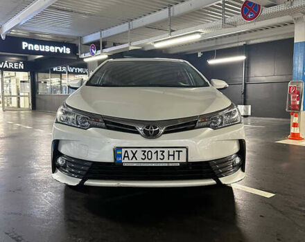 Белый Тойота Королла, объемом двигателя 1.6 л и пробегом 123 тыс. км за 12900 $, фото 2 на Automoto.ua