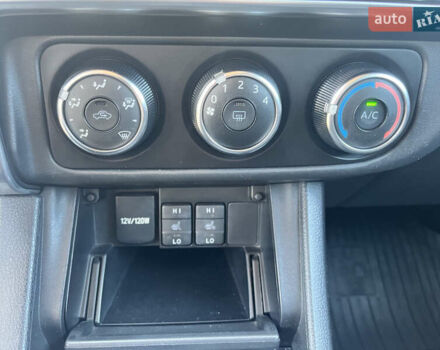 Белый Тойота Королла, объемом двигателя 1.6 л и пробегом 275 тыс. км за 11900 $, фото 14 на Automoto.ua