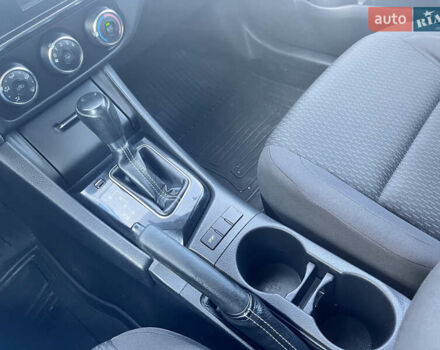 Белый Тойота Королла, объемом двигателя 1.6 л и пробегом 275 тыс. км за 11900 $, фото 15 на Automoto.ua