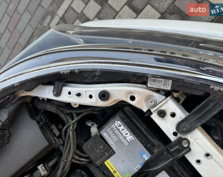 Белый Тойота Королла, объемом двигателя 1.6 л и пробегом 125 тыс. км за 12600 $, фото 32 на Automoto.ua