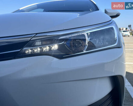 Белый Тойота Королла, объемом двигателя 1.6 л и пробегом 275 тыс. км за 11900 $, фото 19 на Automoto.ua