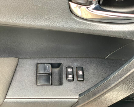 Белый Тойота Королла, объемом двигателя 1.3 л и пробегом 150 тыс. км за 12390 $, фото 17 на Automoto.ua