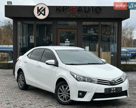 Білий Тойота Королла, об'ємом двигуна 1.6 л та пробігом 41 тис. км за 16250 $, фото 4 на Automoto.ua
